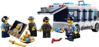 Illustration for article titled Security chief at The Getty assesses the Museum Break-in Lego set